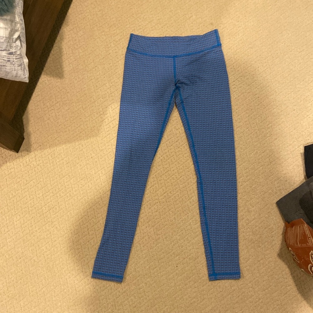 Ivivva Blue Leggings with Gray strips size 12